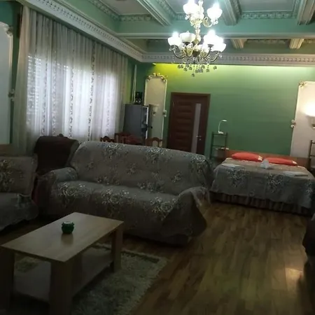 3 Papuci Constanta