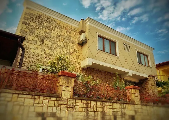 3 Papuci Guest house